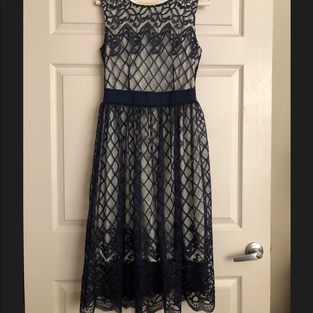 NWOT NAVY LACY DRESS